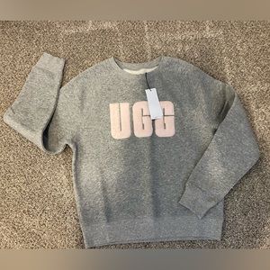 UGG NWT Womens Madeline Fuzzy Logo Crewneck - Size S